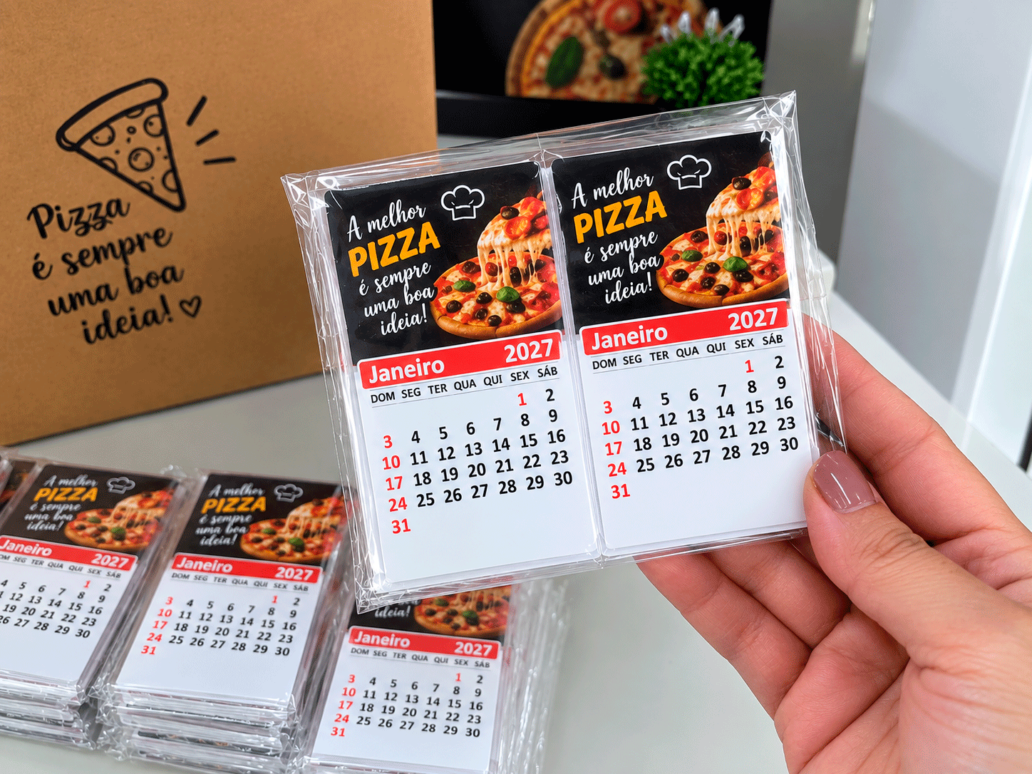Calendário de geladeira personalizado